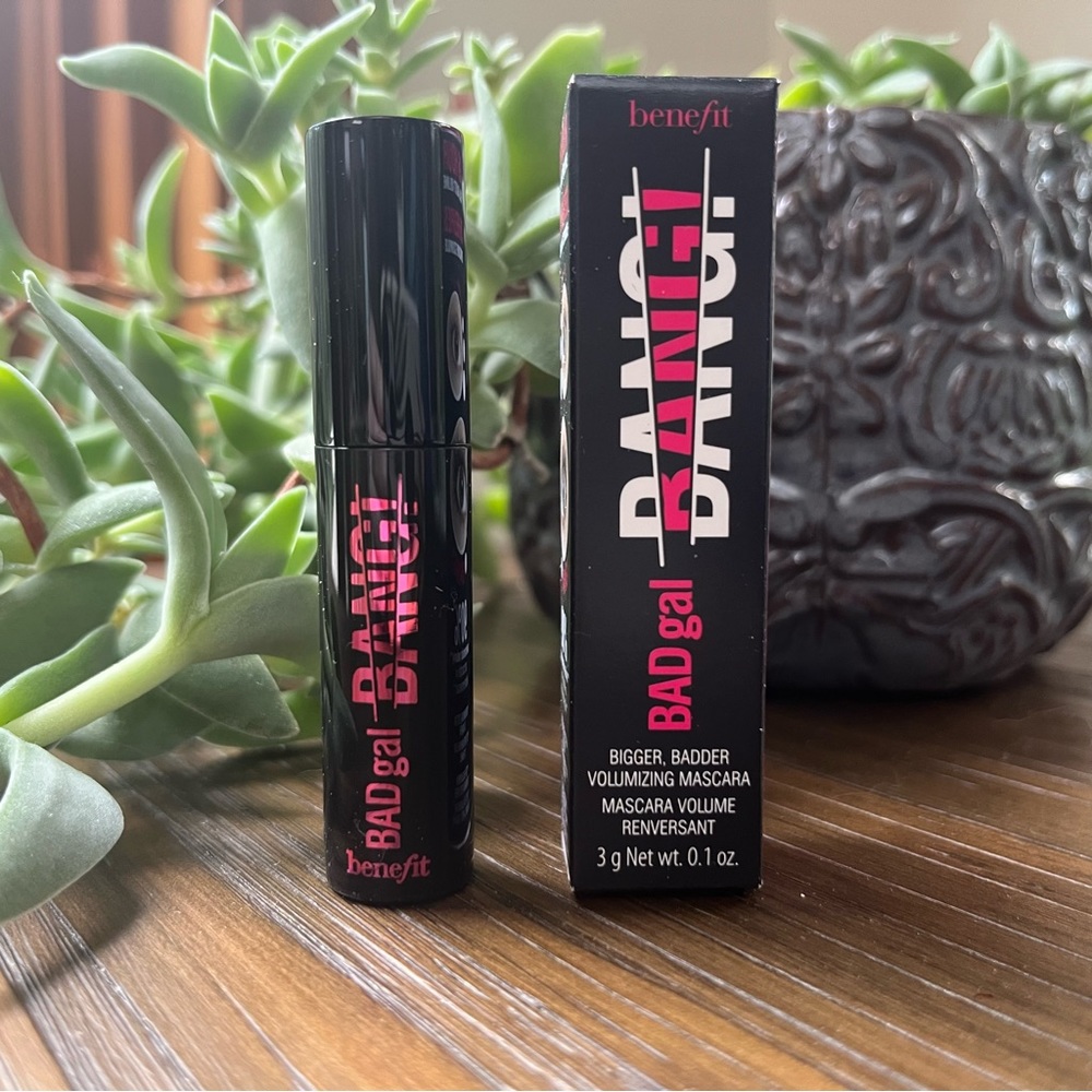 5/$25 Benefit Bad Gal Volumizing Mascara in Intense Pitch Black